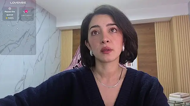 Snapshot of sara_lopez_s chatting on 05/04/26, 01:58 sara lopez s online show from 05/04/26, 01:58
