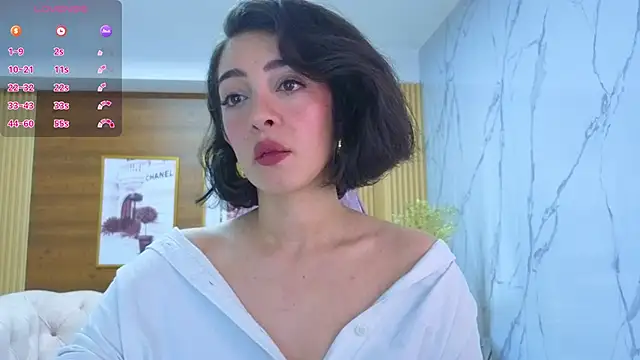 sara lopez s online show from 06/30/26, 01:44