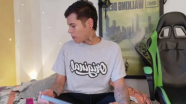 rosse dredd online show from 04/12/26, 05:49