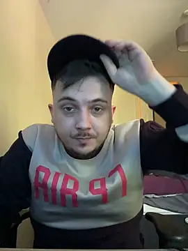 Snapshot of XXKieran chatting on 07/12/26, 01:34 XXKieran online show from 07/12/26, 01:34