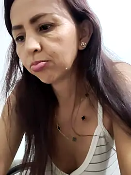 zaira spice online show from 03/20/26, 11:17