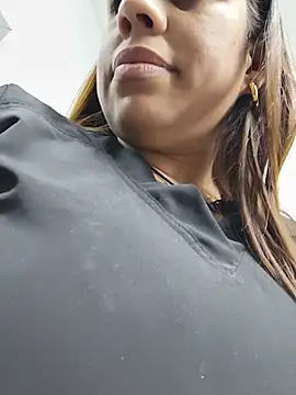 GabyMontenegro online show from 02/14/26, 02:23