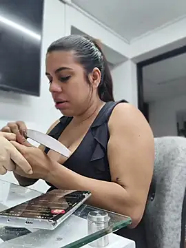 GabyMontenegro online show from 05/09/26, 01:36