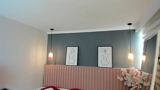 Mila Hank  online show from 02/28/26, 12:16