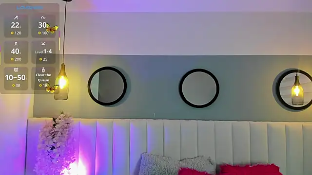 Mila Hank  online show from 10/08/25, 01:23