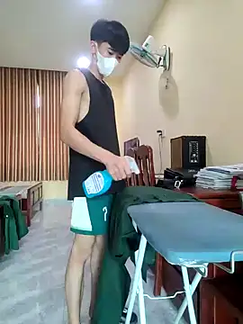 Snapshot of thienlong05 chatting on 11/05/25, 01:09 thienlong05 online show from 11/05/25, 01:09