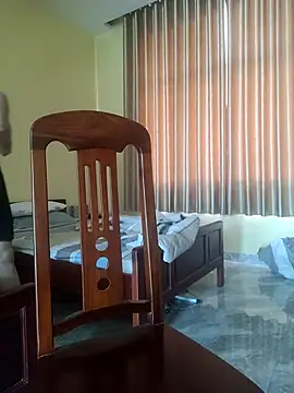 Snapshot of thienlong05 chatting on 09/20/25, 04:50 thienlong05 online show from 09/20/25, 04:50