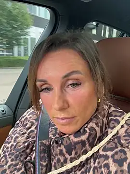 Justnani001 online show from 09/13/25, 11:32