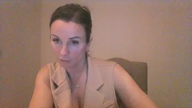 Justnani001 online show from 03/24/26, 10:10