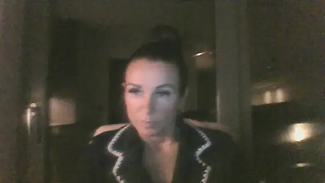 Justnani001 online show from 10/03/25, 08:43