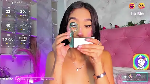 Snapshot of Nicolqueen_ chatting on 02/14/26, 11:21 Nicolqueen online show from 02/14/26, 11:21