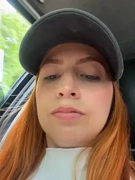 Snapshot of Little_ginger chatting on 09/14/25, 05:02 Little ginger online show from 09/14/25, 05:02