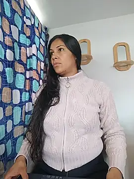 Snapshot of KittyHoleshot87 chatting on 02/09/26, 03:54 KittyHoleshot87 online show from 02/09/26, 03:54