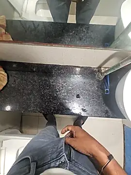 Gamecoc online show from 10/31/25, 06:21