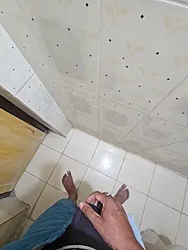 Gamecoc online show from 10/12/25, 05:36