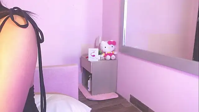 kiity horny  online show from 12/17/25, 12:32