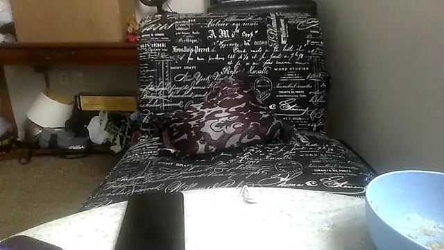 prettymaa online show from 12/16/25, 06:01