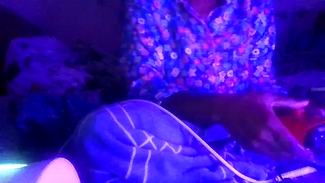 Snapshot of prettymaa chatting on 04/10/26, 05:25 prettymaa online show from 04/10/26, 05:25