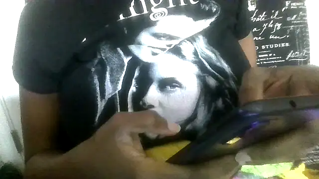 prettymaa online show from 09/18/25, 07:06