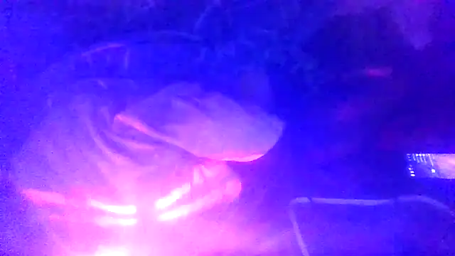 prettymaa online show from 12/15/25, 10:26