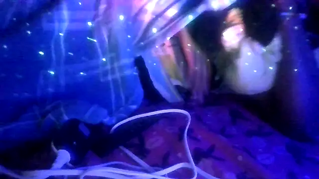 prettymaa online show from 12/18/25, 06:07