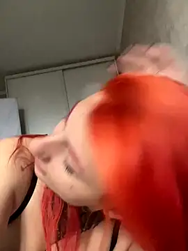 Nina Blum  online show from 11/23/25, 07:18