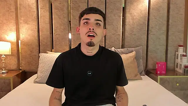 NikoStone  online show from 10/19/25, 05:21