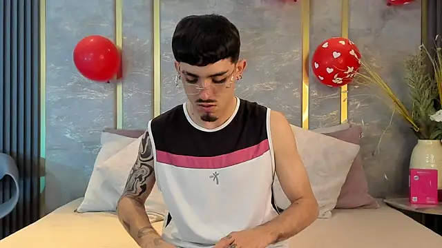 NikoStone  online show from 02/14/26, 04:45