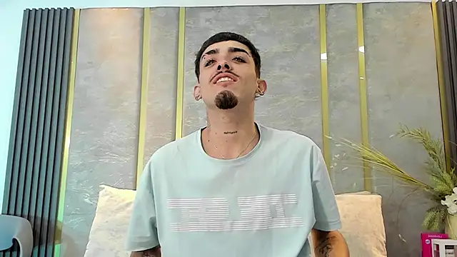 NikoStone  online show from 12/03/25, 04:24