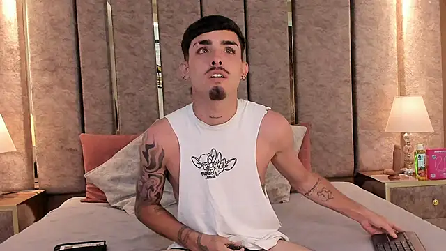 NikoStone  online show from 03/25/26, 05:07