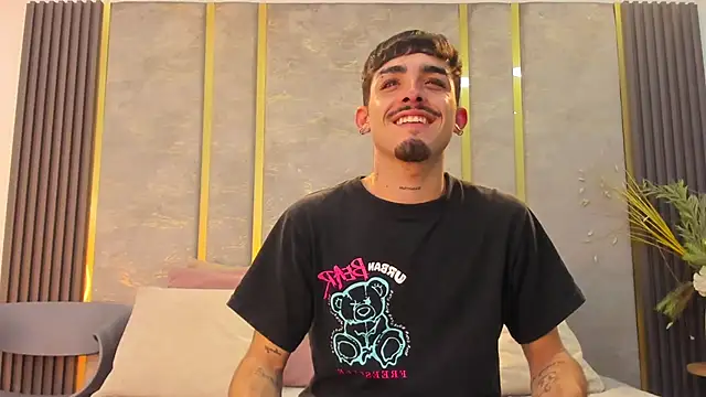 NikoStone  online show from 10/01/25, 04:50