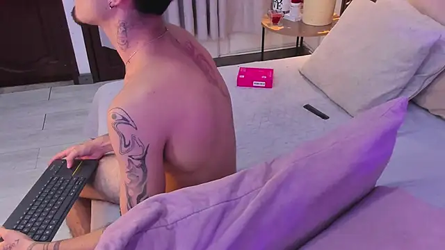 NikoStone  online show from 09/25/25, 04:29