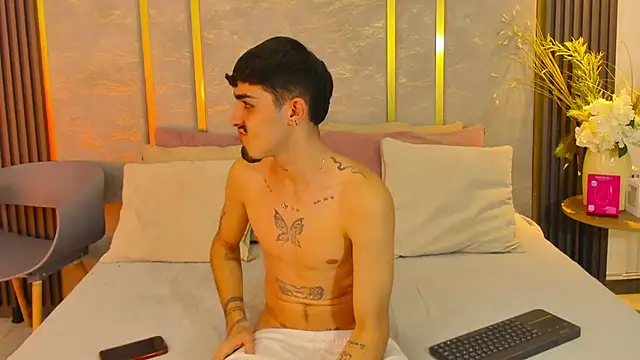 NikoStone  online show from 09/26/25, 04:30