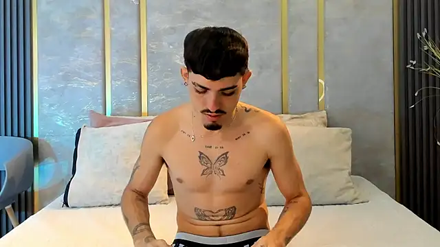 NikoStone  online show from 11/05/25, 04:26