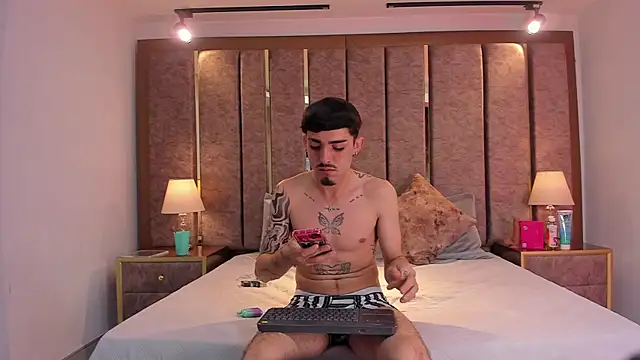 NikoStone  online show from 03/01/26, 05:07