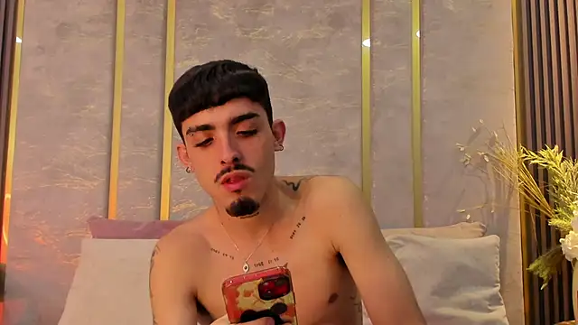 NikoStone  online show from 09/24/25, 04:08