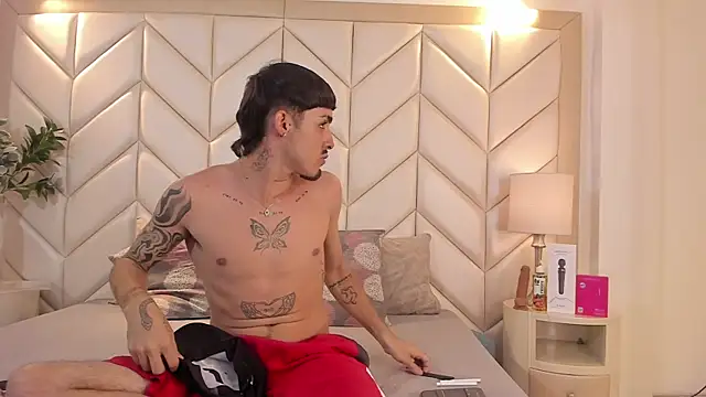 NikoStone  online show from 04/01/26, 04:47