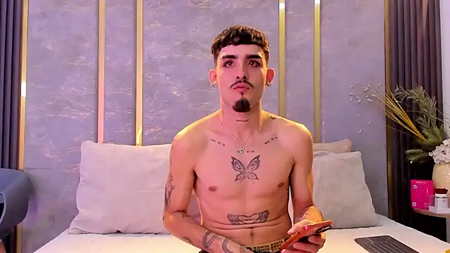 NikoStone  online show from 10/15/25, 04:11