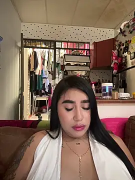 Sophie Dreamss online show from 05/19/26, 08:38