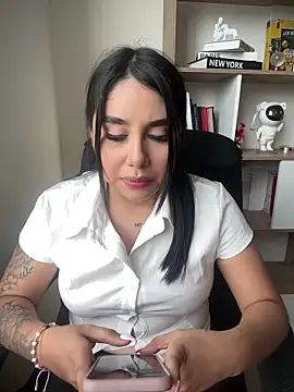 Sophie Dreamss online show from 03/07/26, 08:47