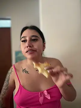 Sophie Dreamss online show from 11/23/25, 05:45