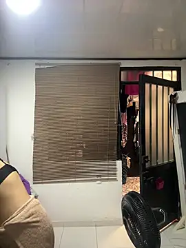 Snapshot of Sophie_Dreamss chatting on 06/27/26, 07:20 Sophie Dreamss online show from 06/27/26, 07:20