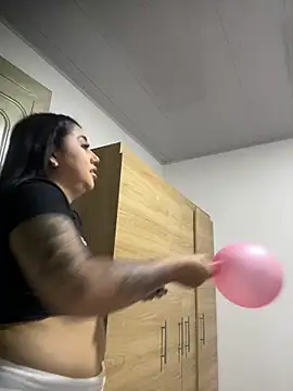 Sophie Dreamss online show from 10/24/25, 10:53