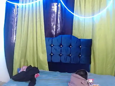 canelasexy 1 online show from 04/10/26, 06:48