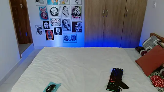 Snapshot of rachel_rosse11 chatting on 02/09/26, 08:18 rachel rosse11 online show from 02/09/26, 08:18