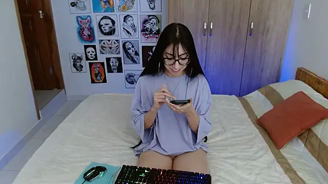 Snapshot of rachel_rosse11 chatting on 01/13/26, 06:01 rachel rosse11 online show from 01/13/26, 06:01