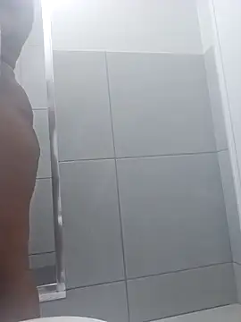 Snapshot of trickyOne chatting on 12/03/25, 07:35 trickyOne online show from 12/03/25, 07:35