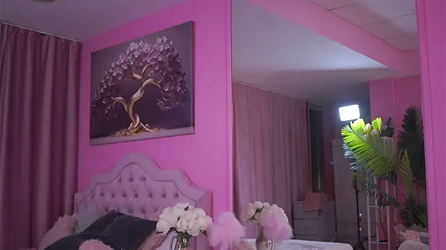 Snapshot of AishaaDevoe chatting on 04/08/26, 06:42 AishaaDevoe online show from 04/08/26, 06:42