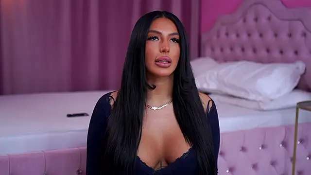 Snapshot of AishaaDevoe chatting on 02/17/26, 07:44 AishaaDevoe online show from 02/17/26, 07:44