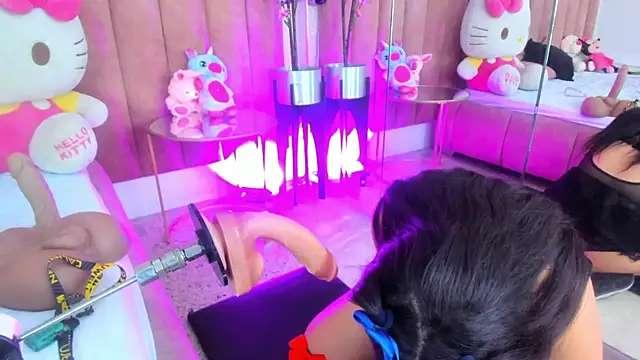 Snapshot of LizzyOlsen chatting on 11/20/25, 04:57 LizzyOlsen online show from 11/20/25, 04:57